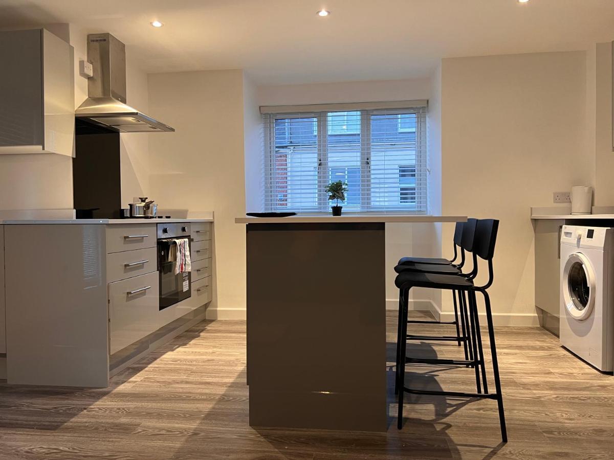 דירות Superb Modern Flat In Northampton, Parking &Ev מראה חיצוני תמונה