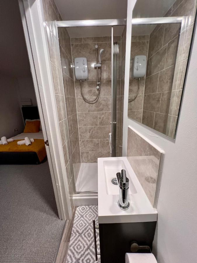 דירות Superb Modern Flat In Northampton, Parking &Ev מראה חיצוני תמונה
