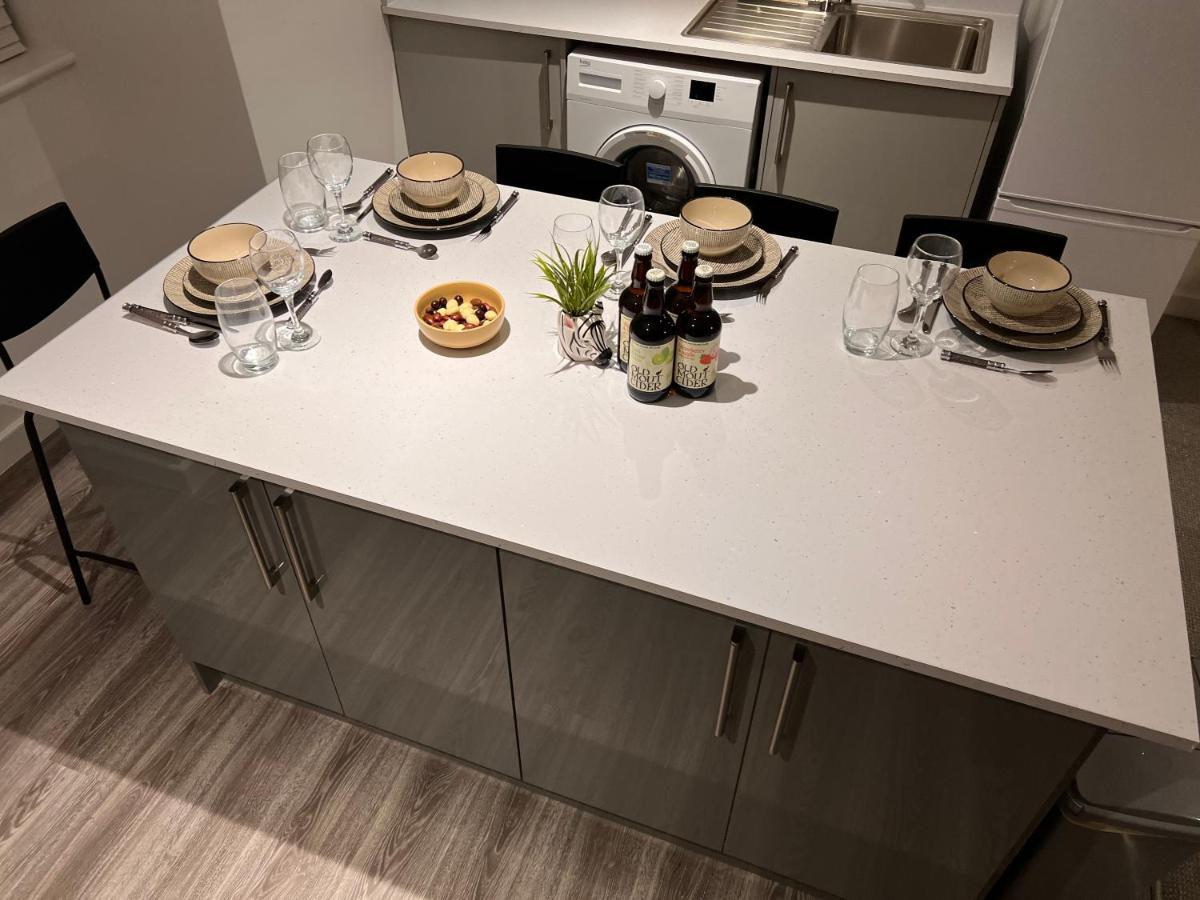 דירות Superb Modern Flat In Northampton, Parking &Ev מראה חיצוני תמונה